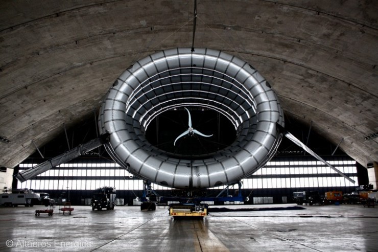 altaeros-floating-high-altitude-wind-turbine